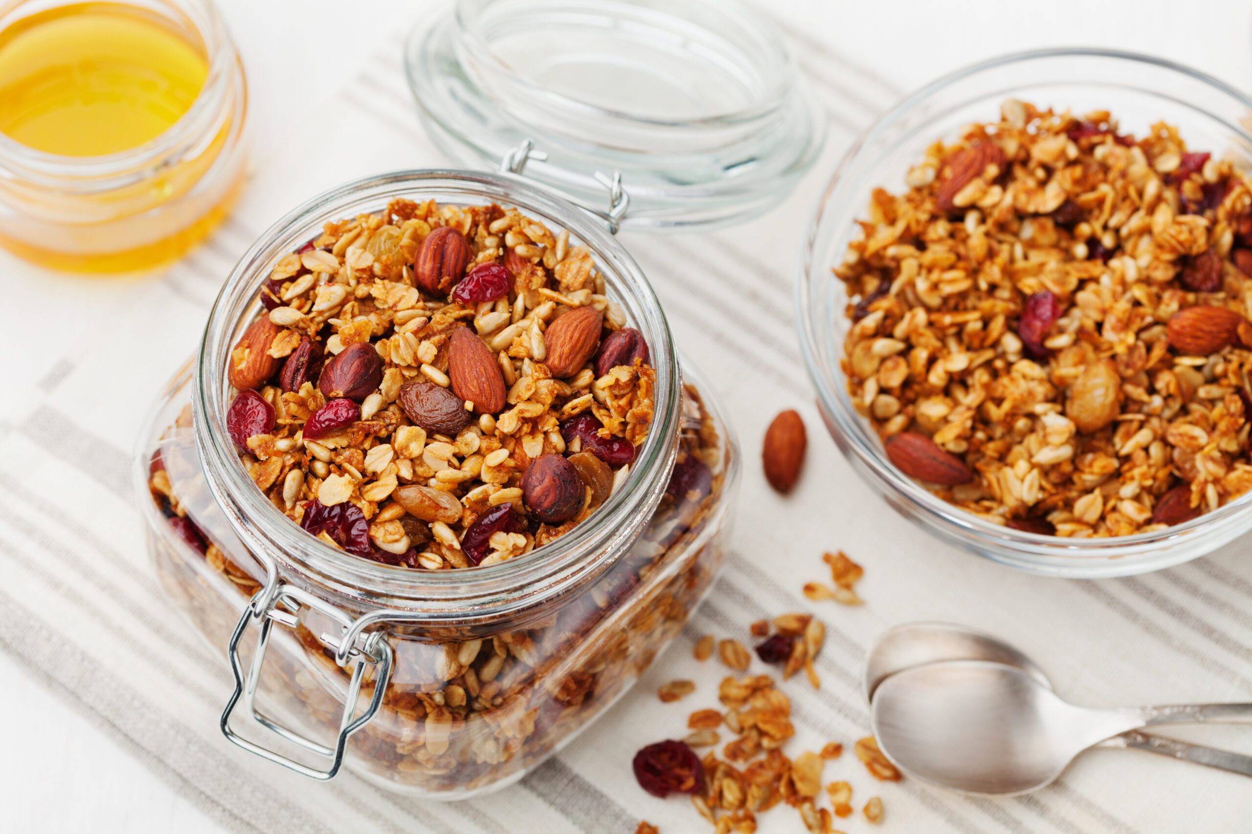 Nutty granola